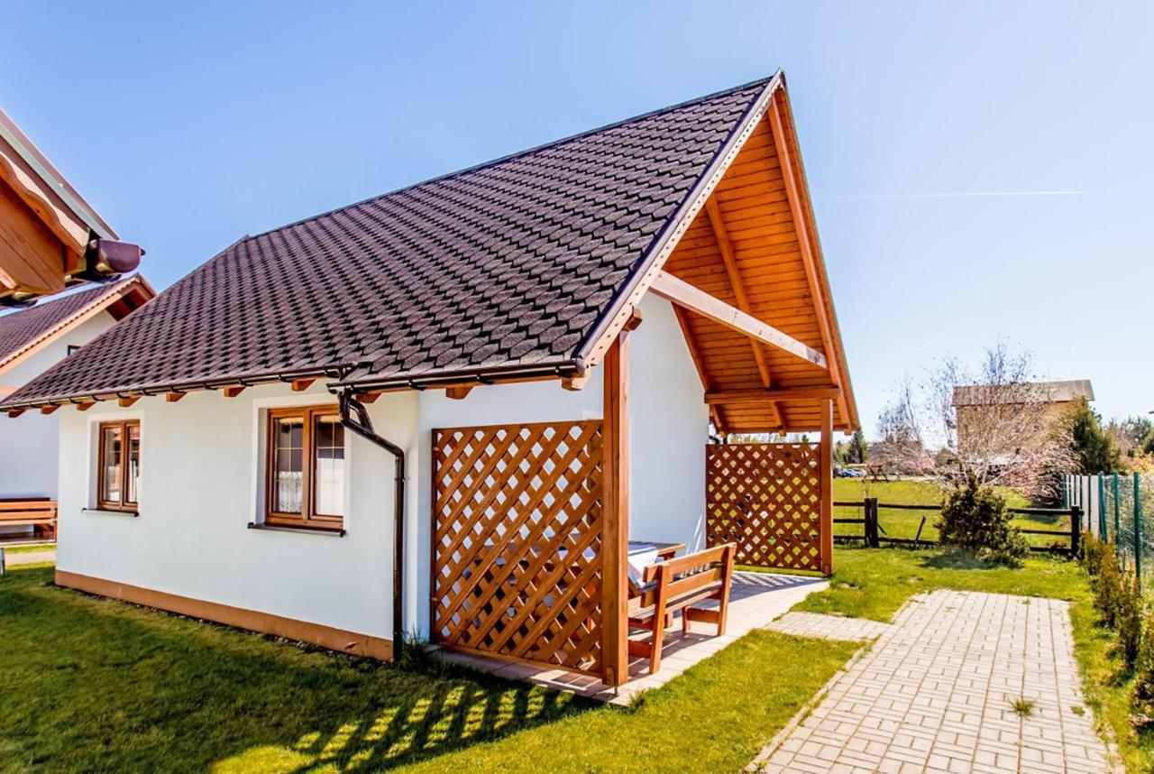 Bursztynowy Zakatek Villa Grzybowo  Exteriör bild